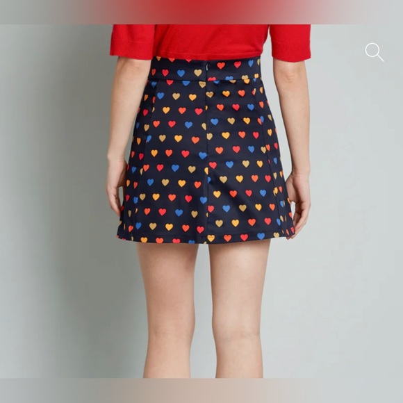 NWT ModCloth Calling All Hearts Mini Skirt - Picture 3 of 5
